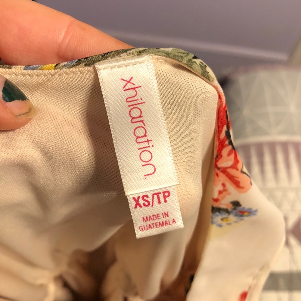 🙀last chance🙀 floral dress - Picture 4 of 4